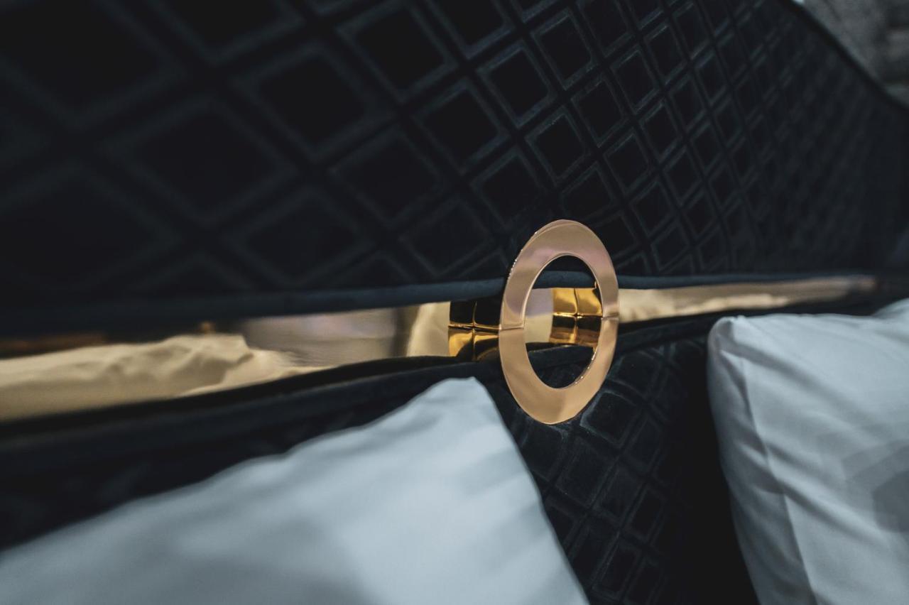 Hotel Premium Pristina Esterno foto