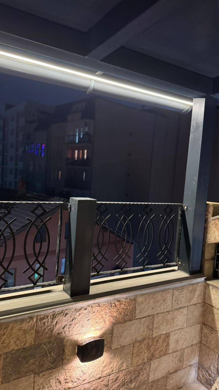 Hotel Premium Pristina Esterno foto